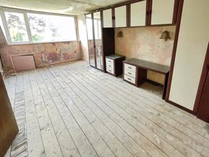 Bedroom- click for photo gallery